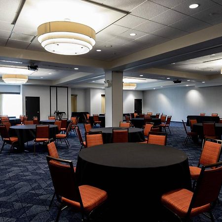 Courtyard By Marriott Cincinnati Midtown/Rookwood Экстерьер фото