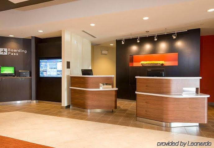 Courtyard By Marriott Cincinnati Midtown/Rookwood Экстерьер фото
